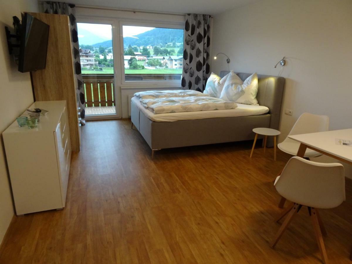 Ferienappartement Grocke Kaprun Bagian luar foto